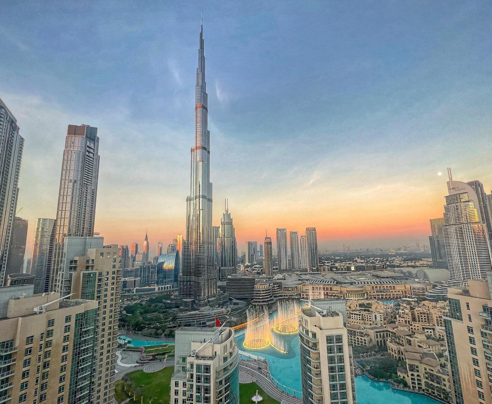 Prestige Living 2Br With Full Burj Khalifa And Fountain View By Auberge Dubai Dış mekan fotoğraf