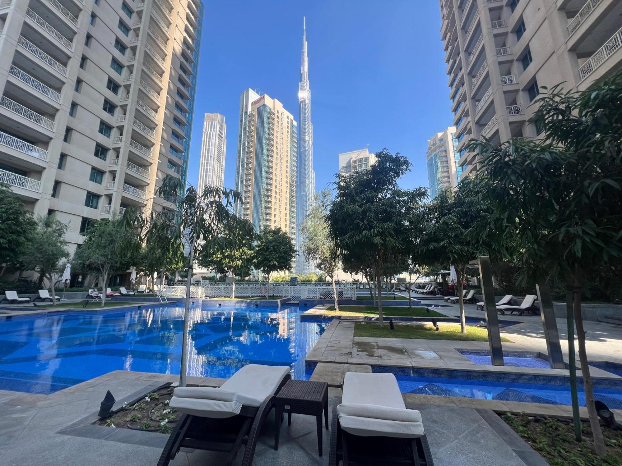Prestige Living 2Br With Full Burj Khalifa And Fountain View By Auberge Dubai Dış mekan fotoğraf