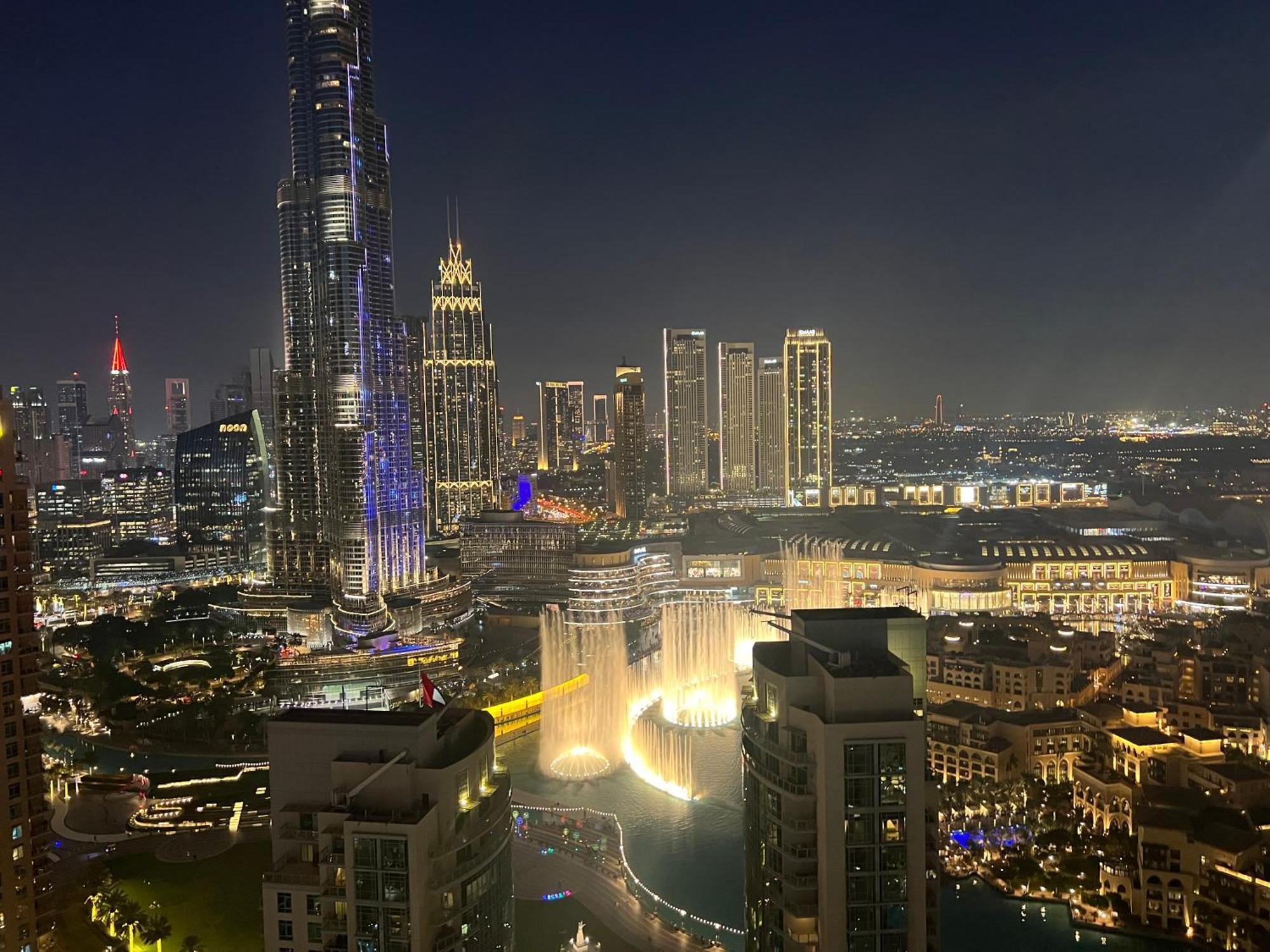 Prestige Living 2Br With Full Burj Khalifa And Fountain View By Auberge Dubai Dış mekan fotoğraf