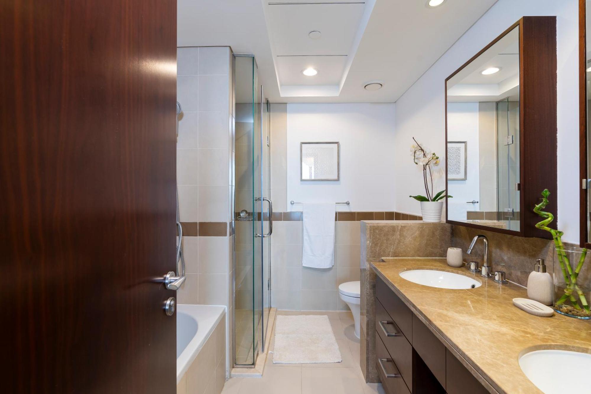 Prestige Living 2Br With Full Burj Khalifa And Fountain View By Auberge Dubai Dış mekan fotoğraf