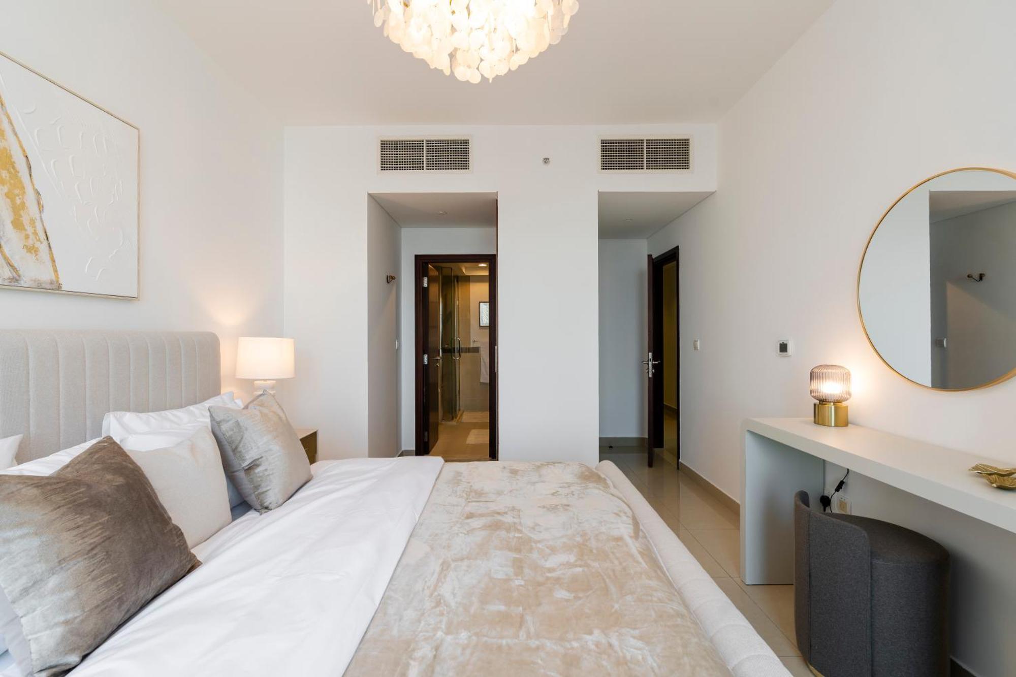 Prestige Living 2Br With Full Burj Khalifa And Fountain View By Auberge Dubai Dış mekan fotoğraf